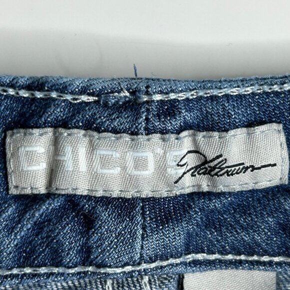 Chico's Women's Platinum size 1.5 (US-10)  Mid-rise Cropped Blue Jeans - Picture 11 of 15